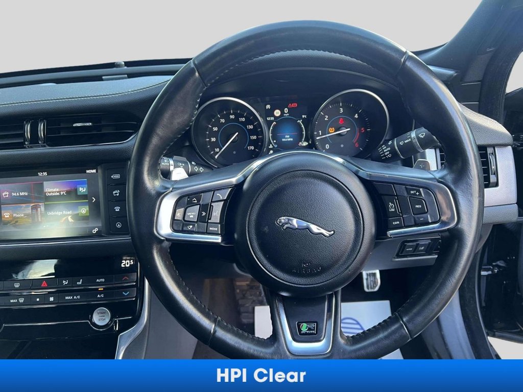 Used Jaguar XF 2017 for sale - 76760690: Photo 32