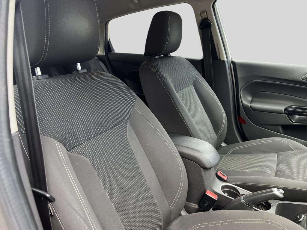 Used Ford Fiesta 2015 for sale - 76376004: Photo 31