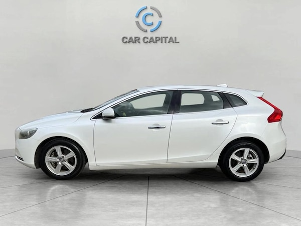 Used Volvo V40 2014 for sale - 74845147: Photo 12
