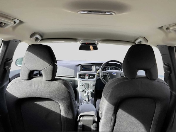 Used Volvo V40 2014 for sale - 74845147: Photo 13