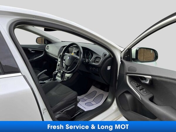 Used Volvo V40 2014 for sale - 74845147: Photo 20