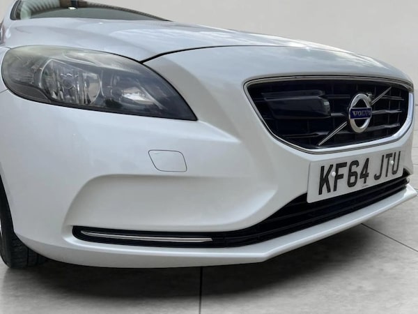 Used Volvo V40 2014 for sale - 74845147: Photo 42