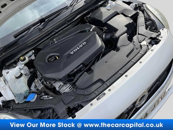 Used Volvo V40 2014 for sale - 74845147: Photo 43