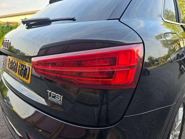 Used Audi Q3 2018 for sale - 74885291: Photo 14
