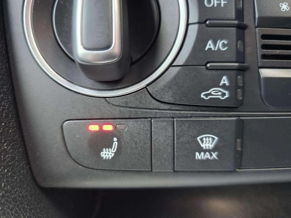 Used Audi Q3 2018 for sale - 74885291: Photo 37
