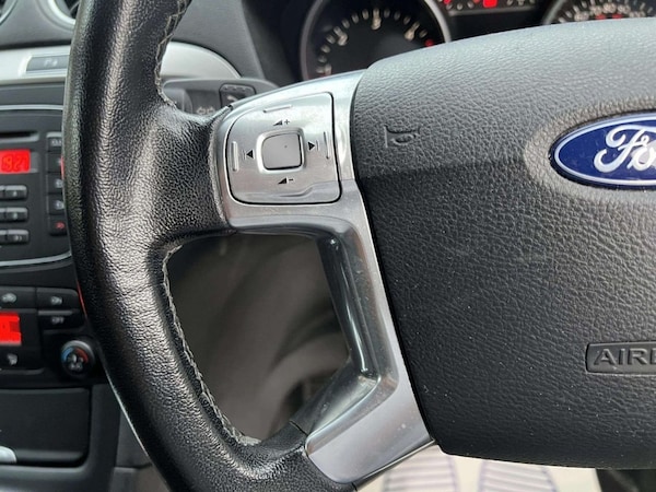 Used Ford S-Max 2014 for sale - 75548890: Photo 35