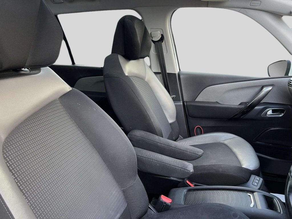 Used Citroen C4 Grand Picasso 2017 for sale - 76124116: Photo 31