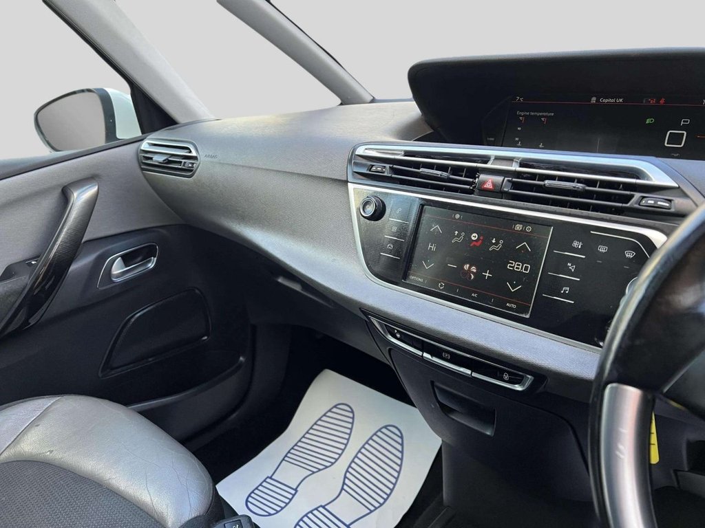 Used Citroen C4 Grand Picasso 2017 for sale - 76124116: Photo 40