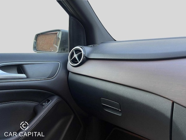 Used Mercedes-Benz B-Class 2018 for sale - 74845131: Photo 45