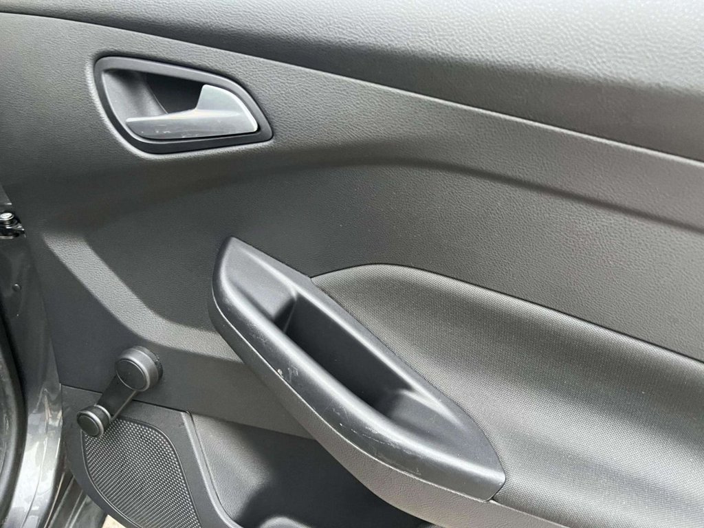 Used Ford Focus 2016 for sale - 76080947: Photo 23
