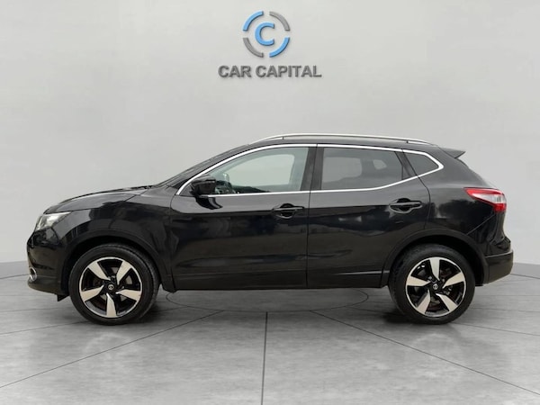 Used Nissan Qashqai 2016 for sale - 76309388: Photo 11