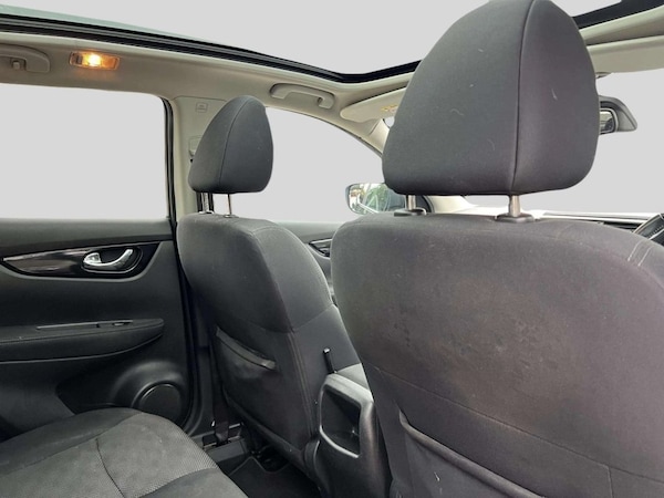 Used Nissan Qashqai 2016 for sale - 76309388: Photo 23