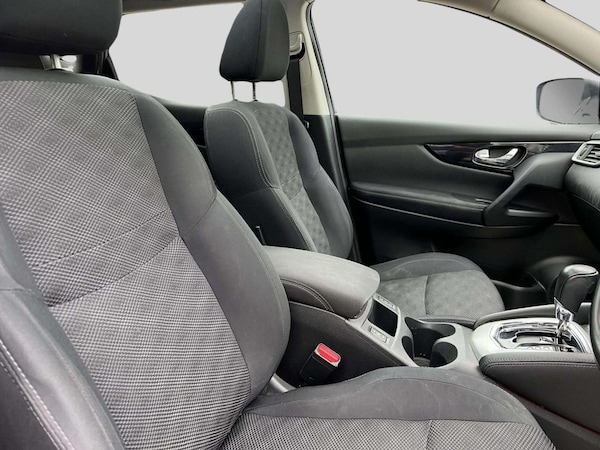Used Nissan Qashqai 2016 for sale - 76309388: Photo 28