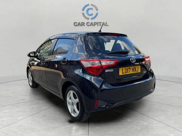 Used Toyota Yaris 2017 for sale - 75092751: Photo 12