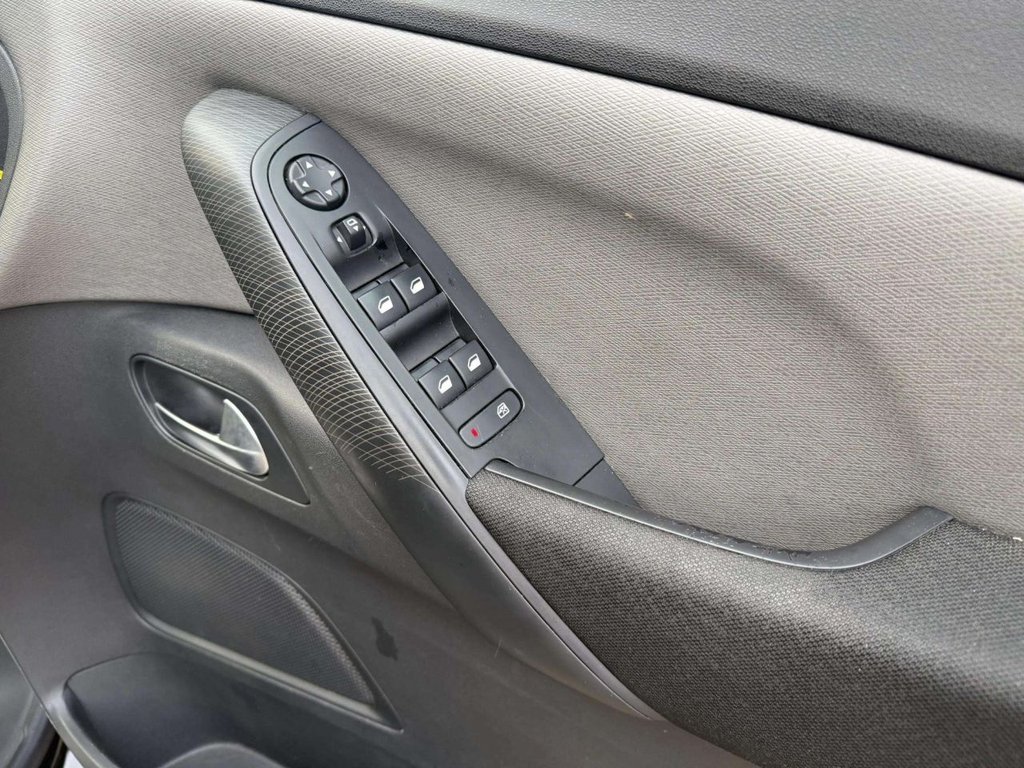 Used Citroen C4 Grand Picasso 2016 for sale - 76376214: Photo 30