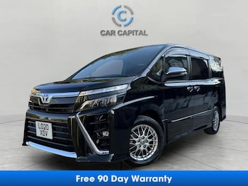Used Toyota Voxy 2020 for sale - 75682611: Photo
