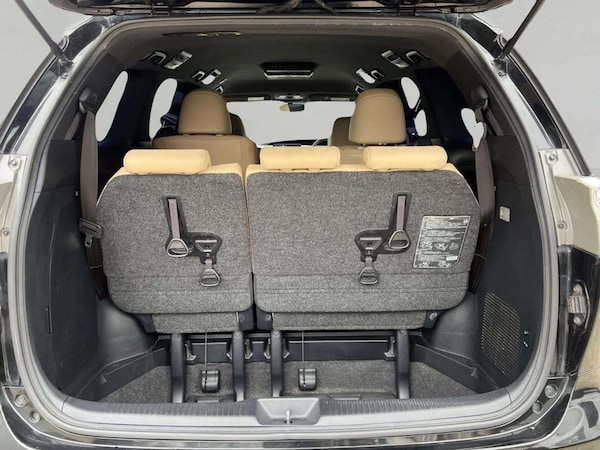 Used Toyota Estima 2024 for sale - 76147637: Photo 12
