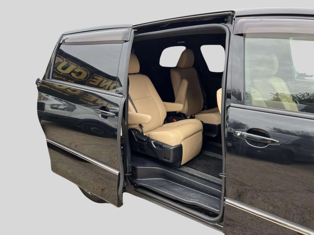 Used Toyota Estima 2015 for sale - 76147637: Photo 23