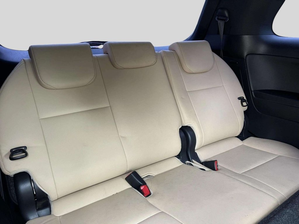 Used Toyota Estima 2015 for sale - 76147637: Photo 27