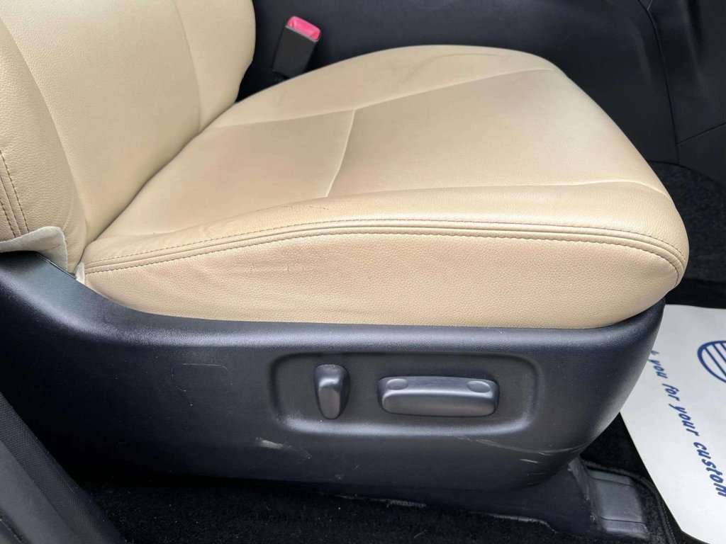 Used Toyota Estima 2015 for sale - 76147637: Photo 34