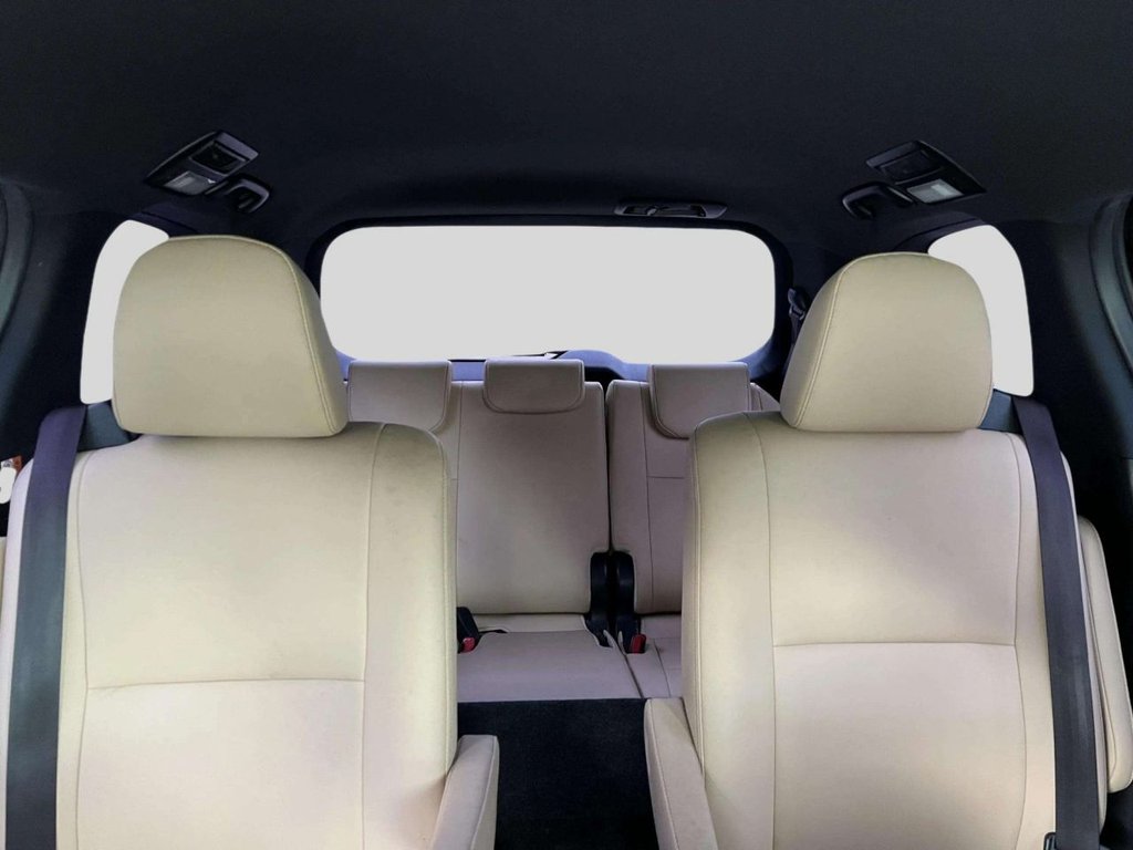 Used Toyota Estima 2015 for sale - 76147637: Photo 49