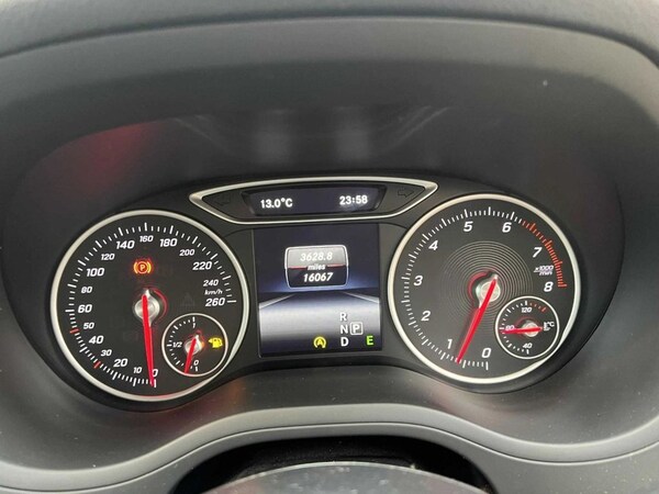 Used Mercedes-Benz B-Class 2015 for sale - 74844289: Photo 29