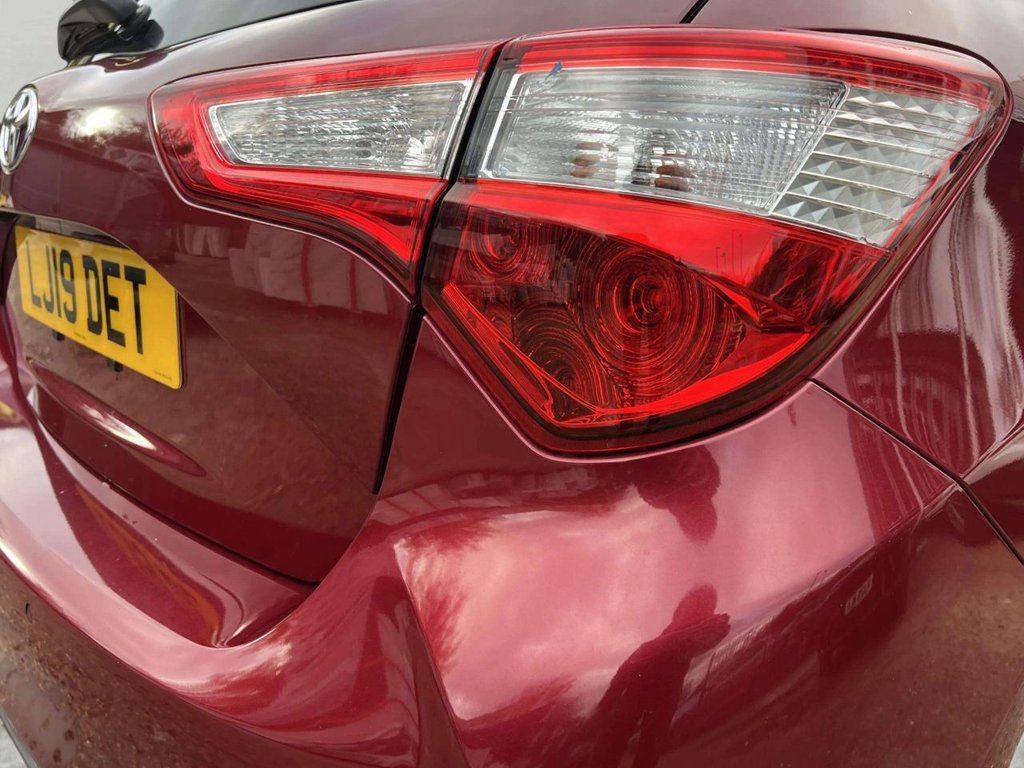 Used Toyota Yaris 2019 for sale - 76698587: Photo 19