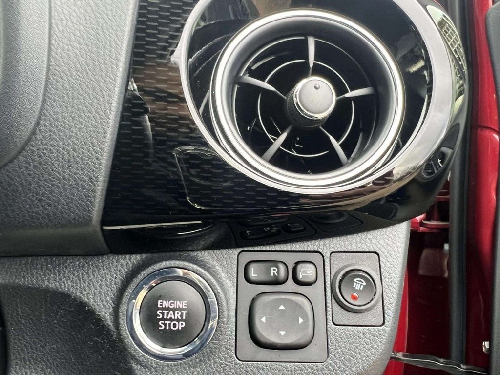 Used Toyota Yaris 2019 for sale - 76698587: Photo 32