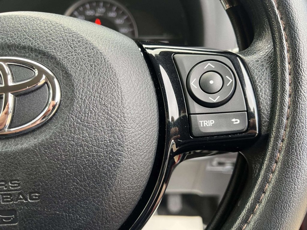 Used Toyota Yaris 2019 for sale - 76698587: Photo 35