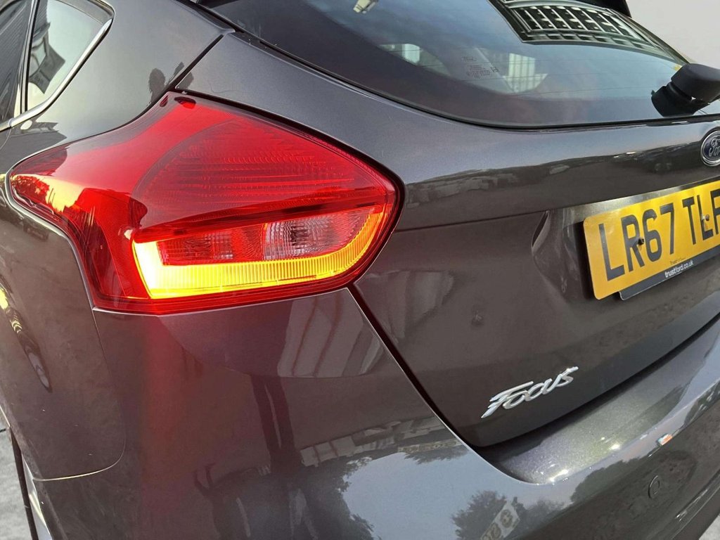 Used Ford Focus 2017 for sale - 76080936: Photo 19
