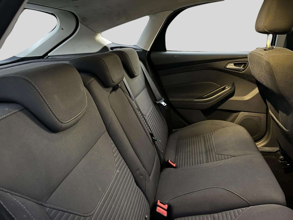 Used Ford Focus 2017 for sale - 76080936: Photo 25