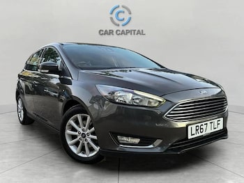 Used Ford Focus 2017 for sale - 76080936: Photo 4