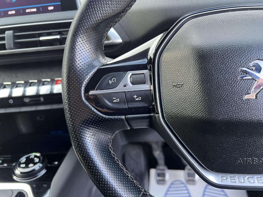 Used Peugeot 3008 2018 for sale - 77547033: Photo 30