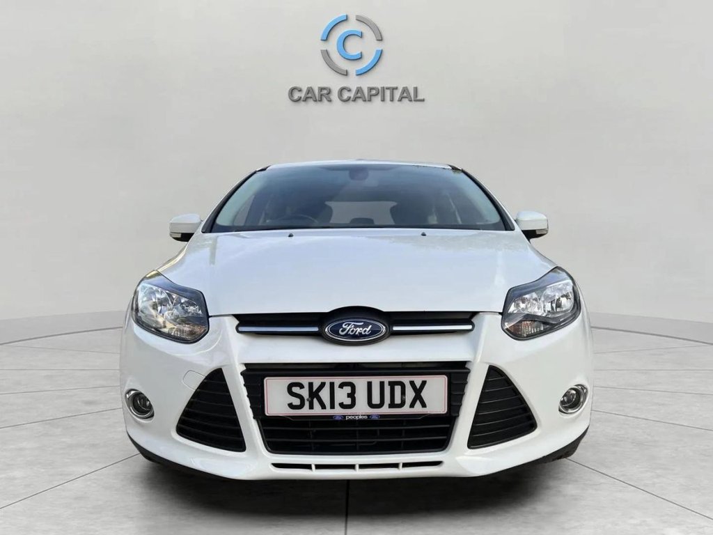Used Ford Focus 2013 for sale - 76147410: Photo 2