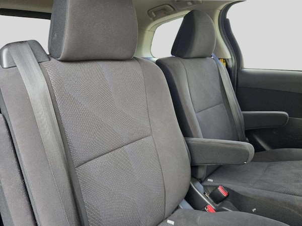Used Toyota Estima 2014 for sale - 74845204: Photo 17
