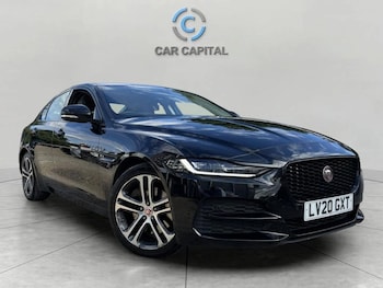 Used Jaguar XE 2020 for sale - 79046831: Photo