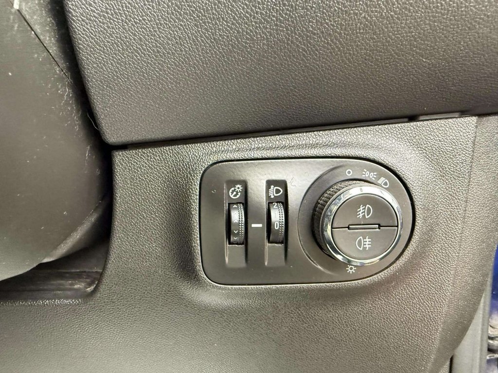 Used Vauxhall Corsa 2017 for sale - 76406181: Photo 27