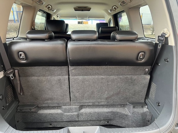 Used Nissan Elgrand 2012 for sale - 74845397: Photo 10