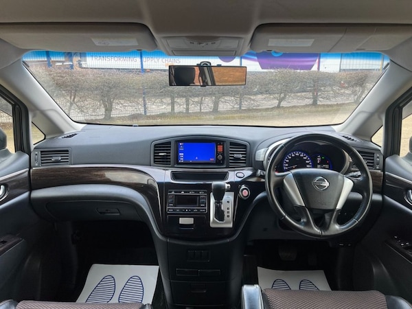 Used Nissan Elgrand 2012 for sale - 74845397: Photo 28