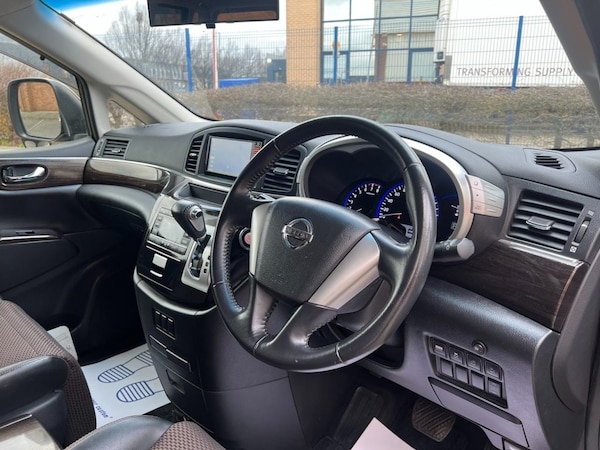 Used Nissan Elgrand 2012 for sale - 74845397: Photo 32