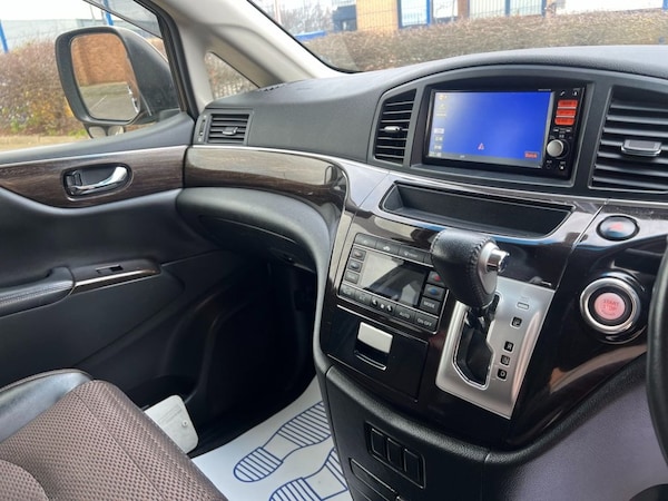 Used Nissan Elgrand 2012 for sale - 74845397: Photo 38