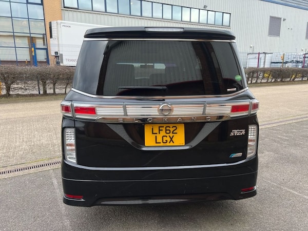 Used Nissan Elgrand 2012 for sale - 74845397: Photo 7