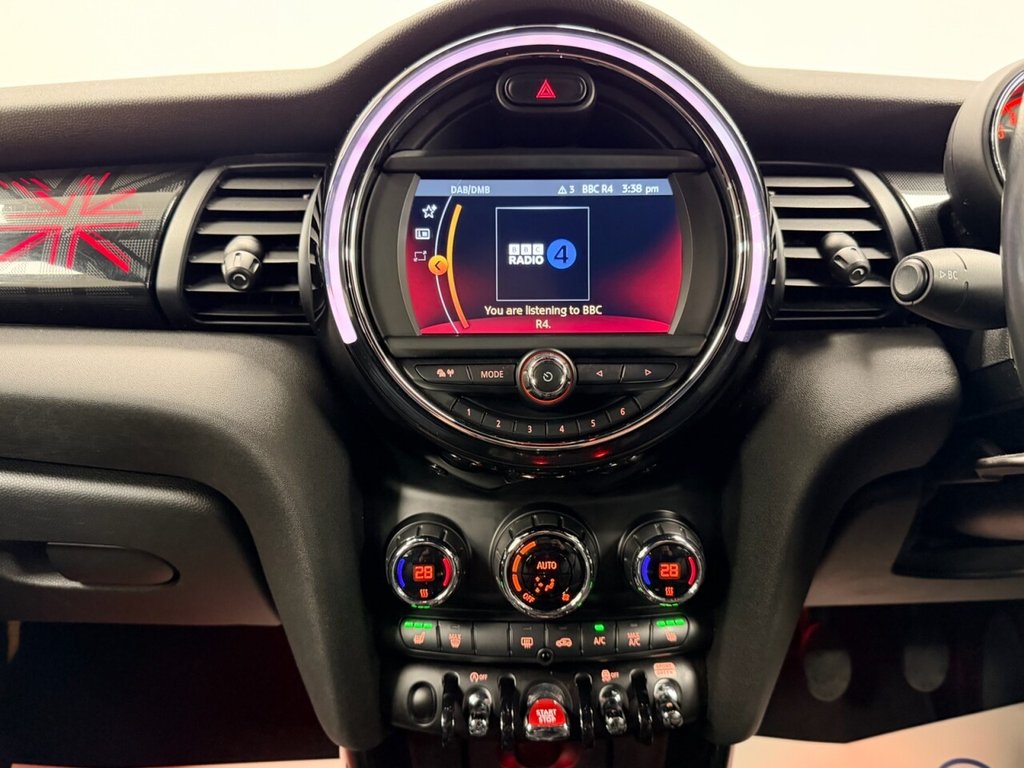 Used MINI Hatch 2018 for sale - 77133082: Photo 12