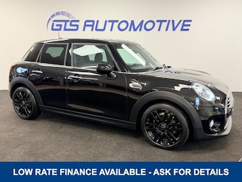 Used MINI Hatch 2018 for sale - 77133082: Photo