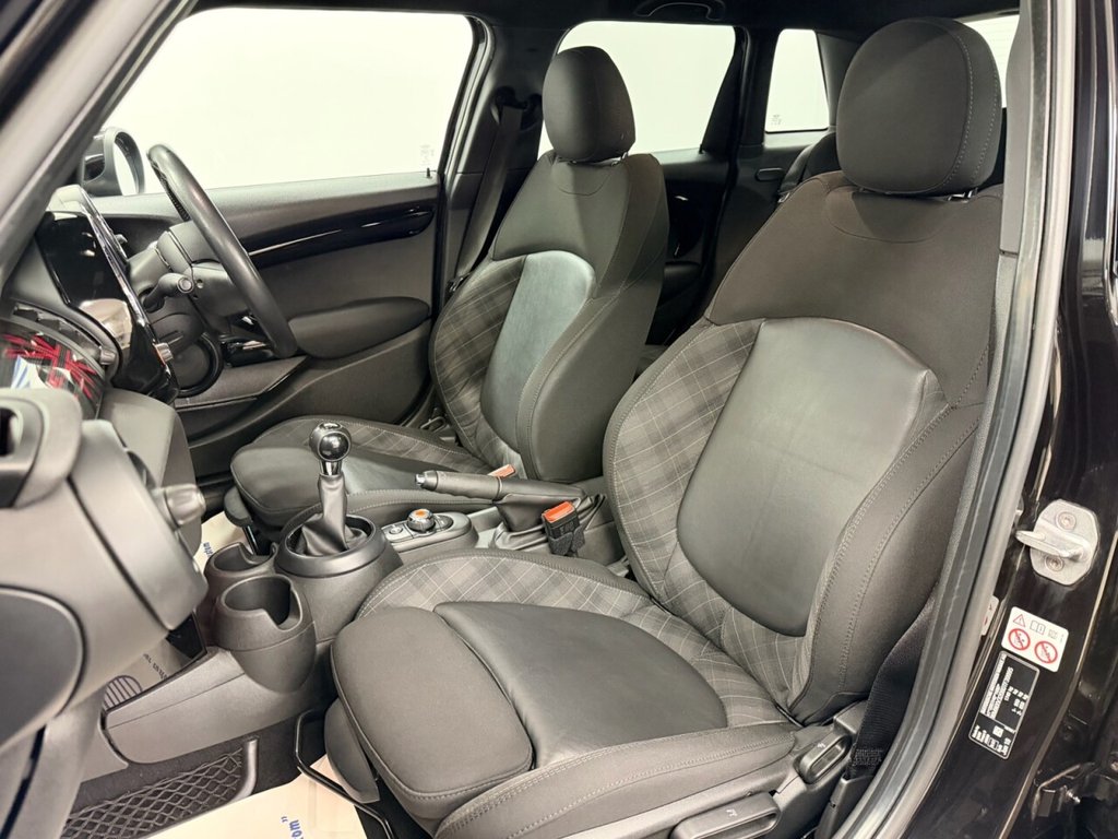 Used MINI Hatch 2018 for sale - 77133082: Photo 27