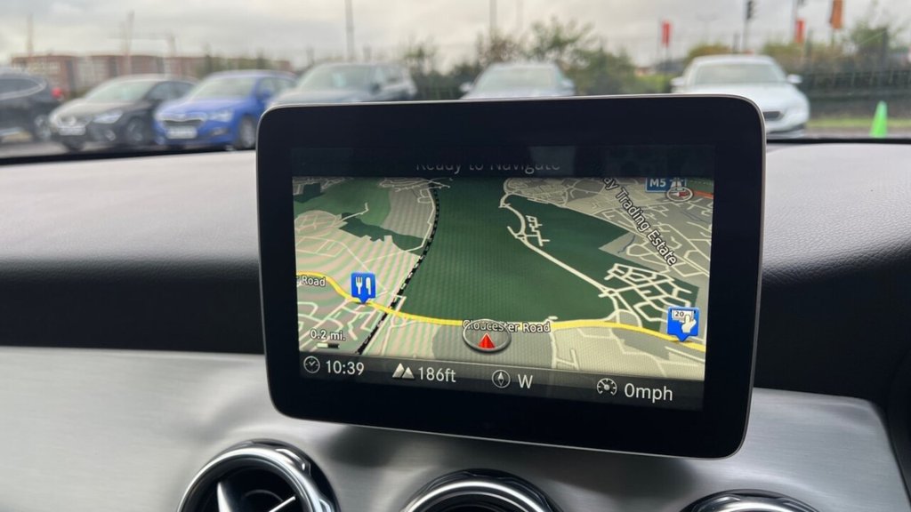 Used Mercedes-Benz GLA 2017 for sale - 77072528: Photo 2