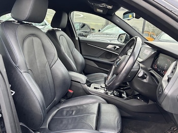 Used BMW 2 Series 2021 for sale - 77642163: Photo