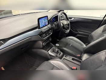 Used Ford Focus 2021 for sale - 77089299: Photo