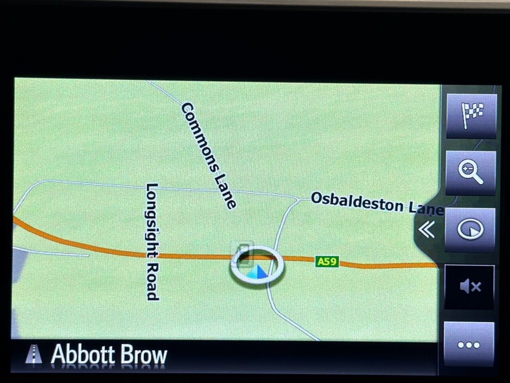 Used Toyota C-HR 2018 for sale - 76574571: Photo 2