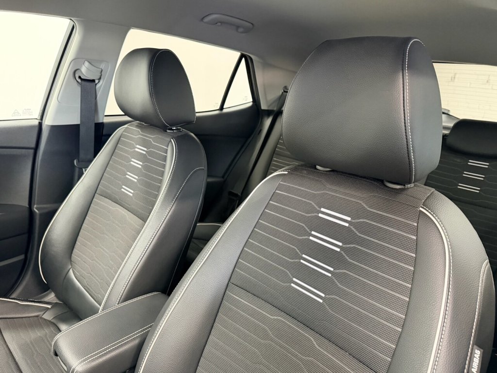Used Kia Stonic 2024 for sale - 76574532: Photo 26